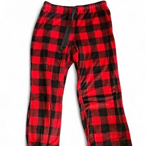 red & black plaid flannel pajama pants